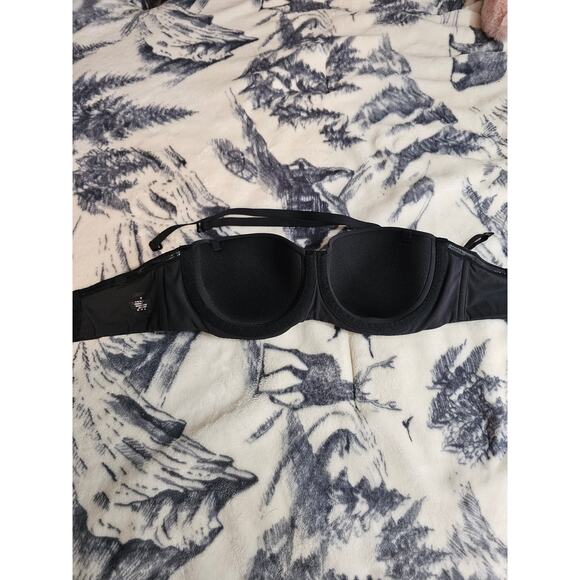SKIMS FITS EVERYBODY Strapless Bra Onyx Black 32B - Picture 3 of 4